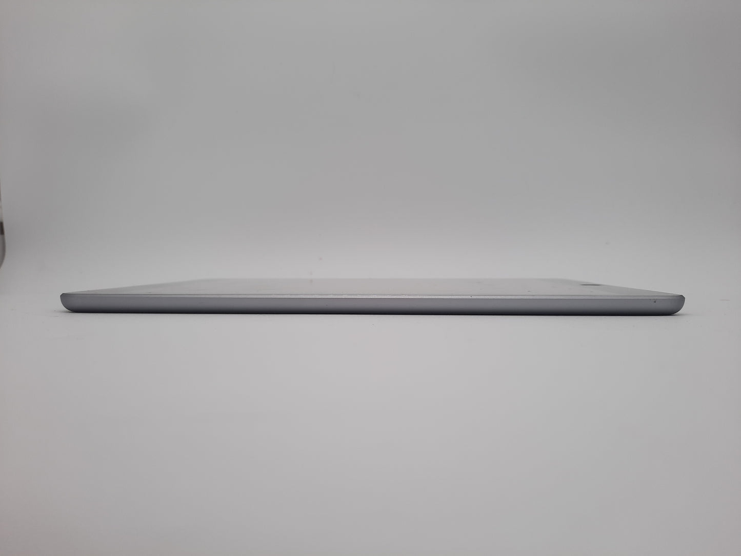 iPad 6th Gen 32GB WIFI 2018